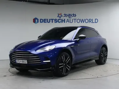 Astonmartin DBX