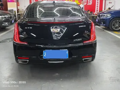 Cadillac XTS
