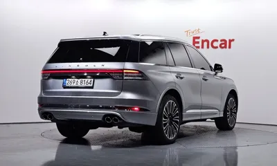 Lincoln Aviator