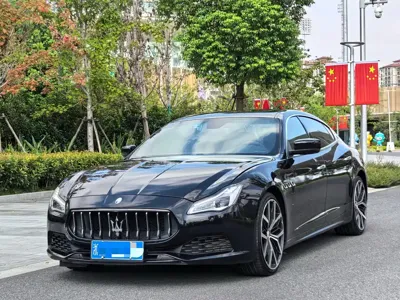 Maserati Quattroporte