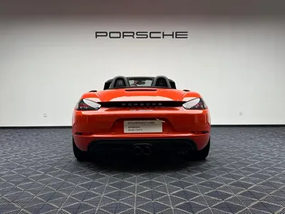 Porsche 718