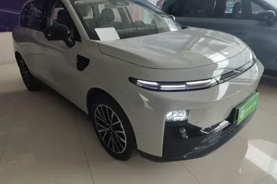 Leapmotor B10