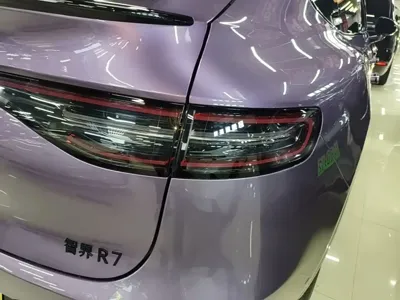 智界 Zhijie R7
