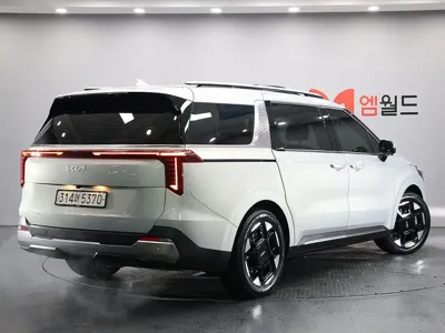 Kia Canival