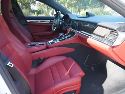 Porsche Panamera Hybrid