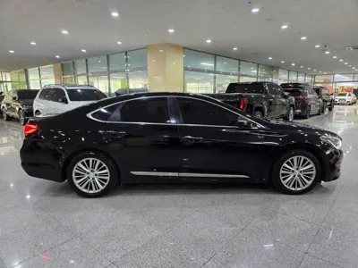 Hyundai Aslan