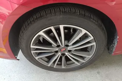 Roewe i6