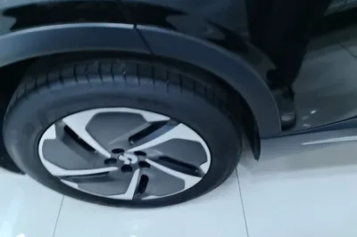 Nio EC6