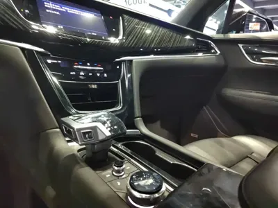 Cadillac XT6