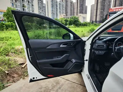 Hongqi Hongqi H5