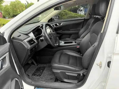 Geely Emgrand GL