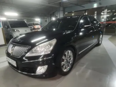 Hyundai Equus