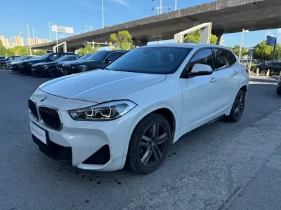 BMW X2