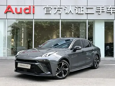 Lynk & Co 03