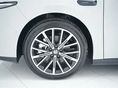 Leapmotor 零跑B01