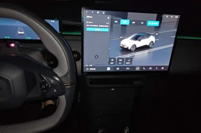 Lynk & Co Z20