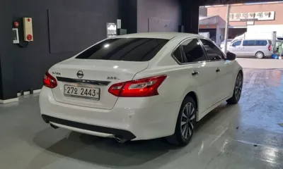 Nissan Altima