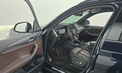 BMW iX3