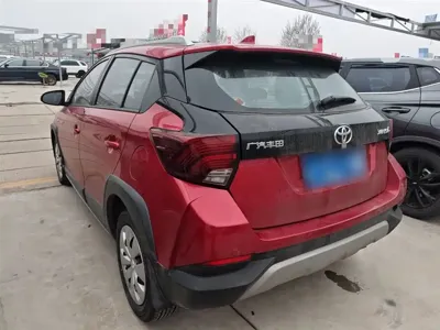Toyota Yaris L