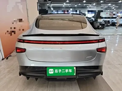 Xpeng P7