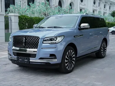 Lincoln Navigator