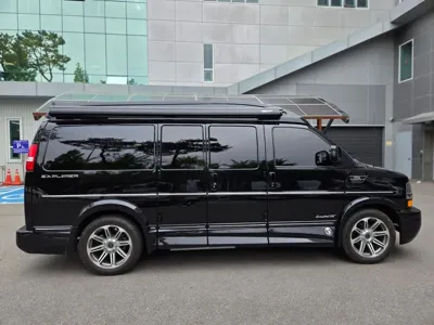 Chevrolet Express Van