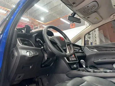 BYD MAX