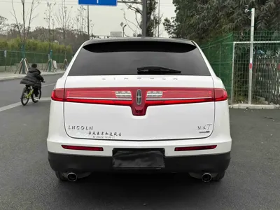 Lincoln MKT