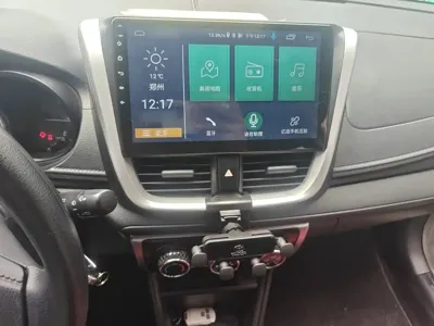 Toyota Yaris L