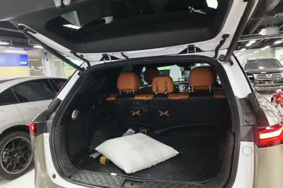 Xpeng G9