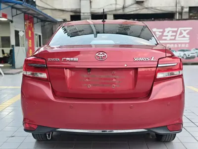 Toyota Yaris L
