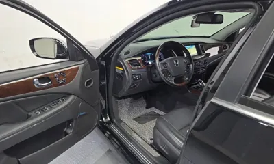 Hyundai Equus