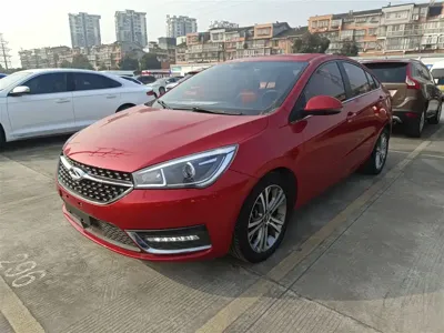 Chery Arrizo 5