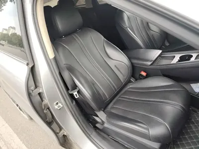 Roewe D7