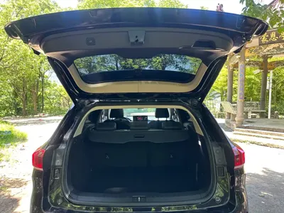 WEY Wey VV6