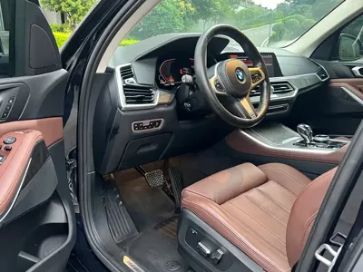 BMW X5 (Import)