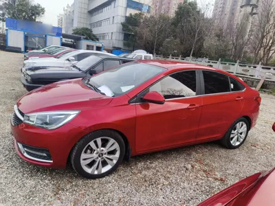Chery Arrizo 5