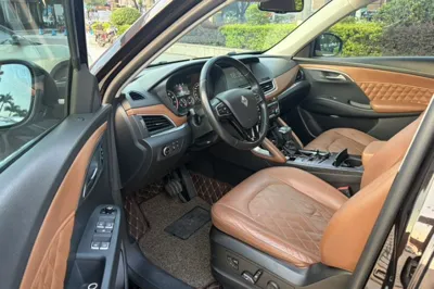 Borgward BX7