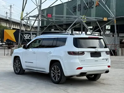 Jeep Grand Commander