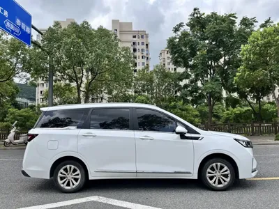 Wuling Jiachen