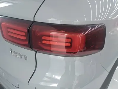 Geely ICON