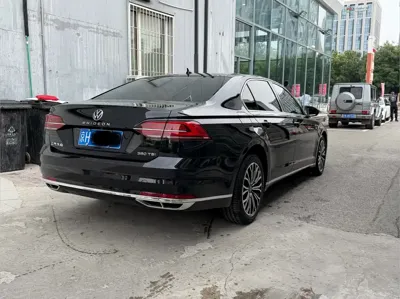 Volkswagen Phideon