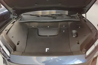 Nio EC6