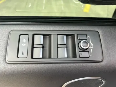 Land Rover Sport