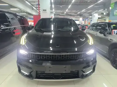 Lynk & Co 05