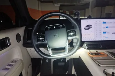 Li Auto L7