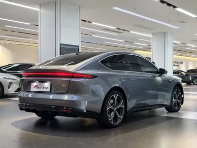 Nio ET5