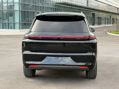 Li Auto Li L8