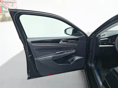Volkswagen 帕萨特插电混动