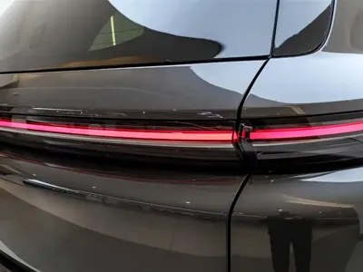 Li Auto Li L8